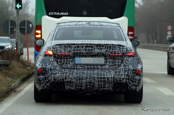 BMW M5 改良新型のプロトタイプ