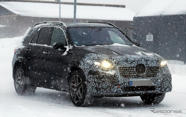 メルセデスAMG GLE53 改良新型のプロトタイプ