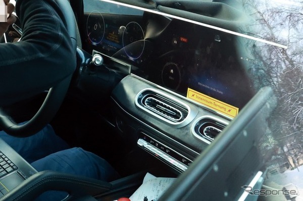 メルセデスAMG GLE53 改良新型のプロトタイプ