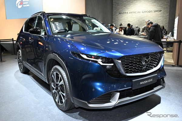 マツダ CX-5 新型（ネイビーブルーマイカ）東京オートサロン2026