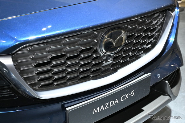 マツダ CX-5 新型（ネイビーブルーマイカ）東京オートサロン2026