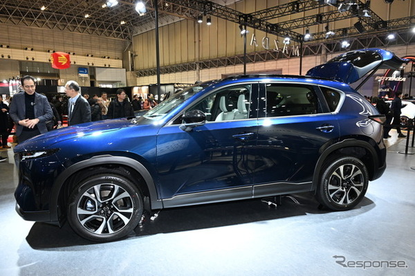 マツダ CX-5 新型（ネイビーブルーマイカ）東京オートサロン2026