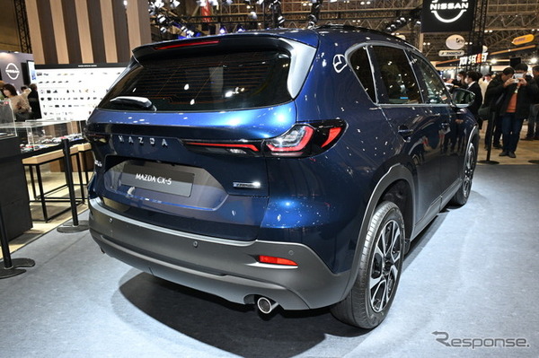 マツダ CX-5 新型（ネイビーブルーマイカ）東京オートサロン2026