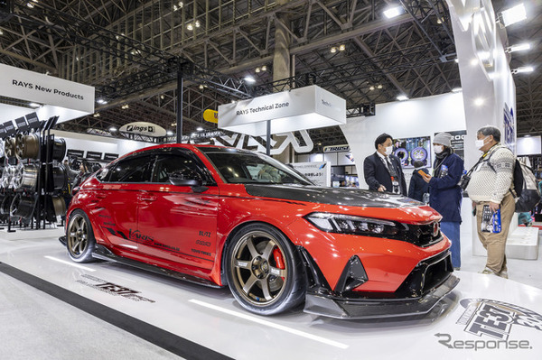 RAYSブース…東京オートサロン2026