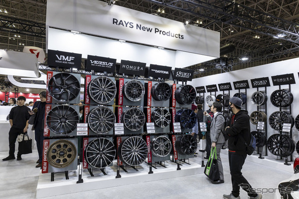 RAYSブース…東京オートサロン2026