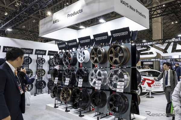 RAYSブース…東京オートサロン2026