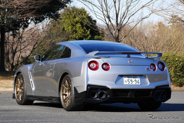 日産 GT-R T-spec
