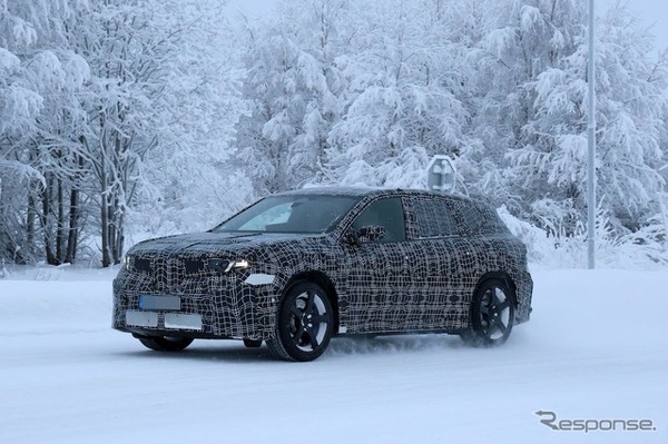 BMW iX3 M 量産型のプロトタイプ