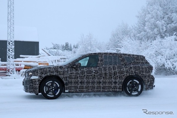 BMW iX3 M 量産型のプロトタイプ