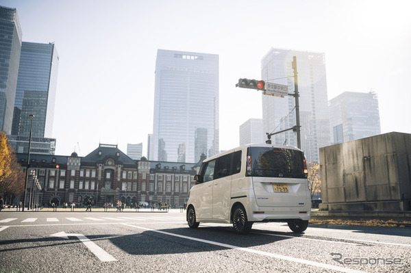 日産『ルークス AUTECH LINE』