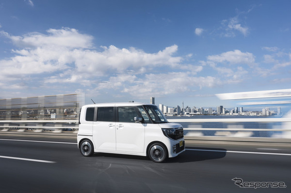 日産『ルークス AUTECH LINE』