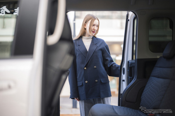 日産『ルークス AUTECH LINE』