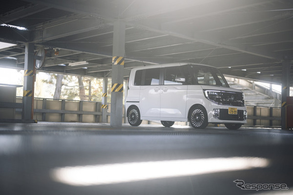 日産『ルークス AUTECH LINE』