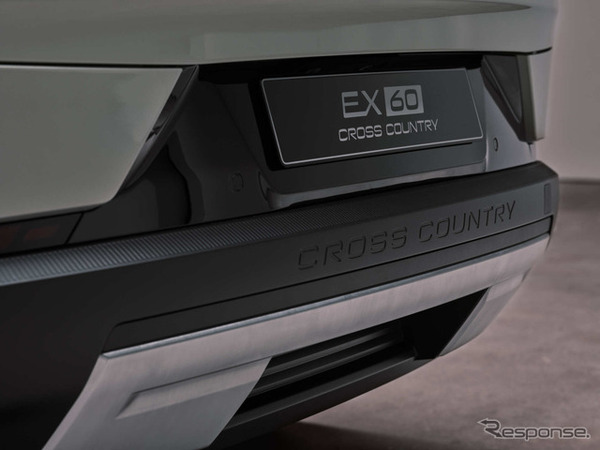ボルボ EX60 クロスカントリー