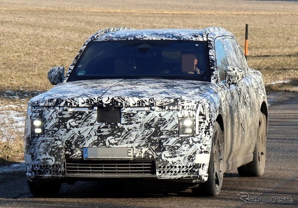 ロールスロイスの新型電気SUV プロトタイプ