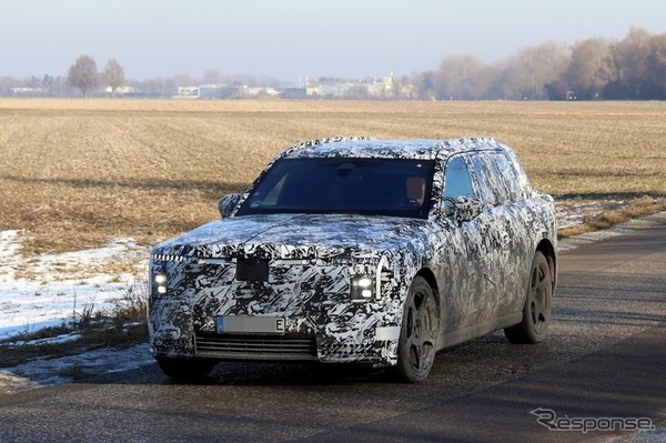 ロールスロイスの新型電気SUV プロトタイプ
