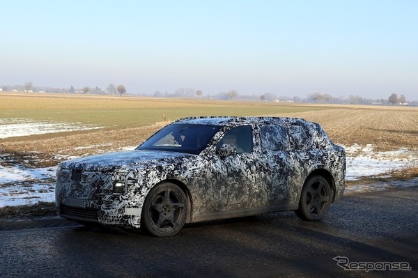 ロールスロイスの新型電気SUV プロトタイプ