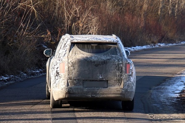 ロールスロイスの新型電気SUV プロトタイプ