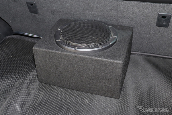 「パワーアンプ内蔵DSP」が搭載されたオーディオカーの一例（製作ショップ：レジェーラ＜静岡県＞）。