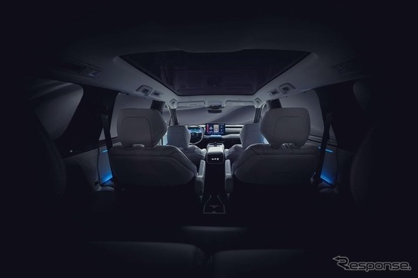 トヨタの新型3列SUV、ティザーイメージ