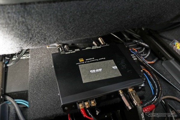 高品質なデジタル／アナログ変換が行えるDAコンバーターであるオーディオテクニカのAT-HRD500も搭載する。