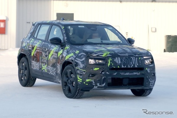 ジープ アベンジャー 改良新型のプロトタイプ