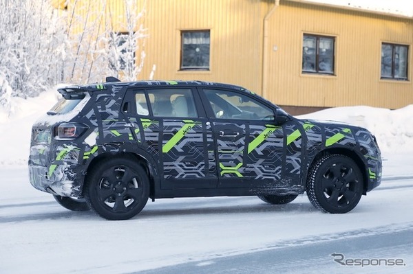 ジープ アベンジャー 改良新型のプロトタイプ