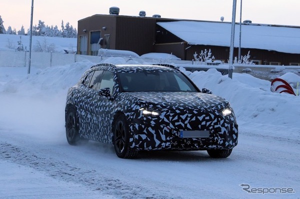 メルセデスAMG GT SUV 市販型プロトタイプ
