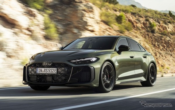 アウディRS 5 セダン新型