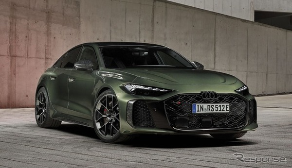 アウディRS 5 セダン新型