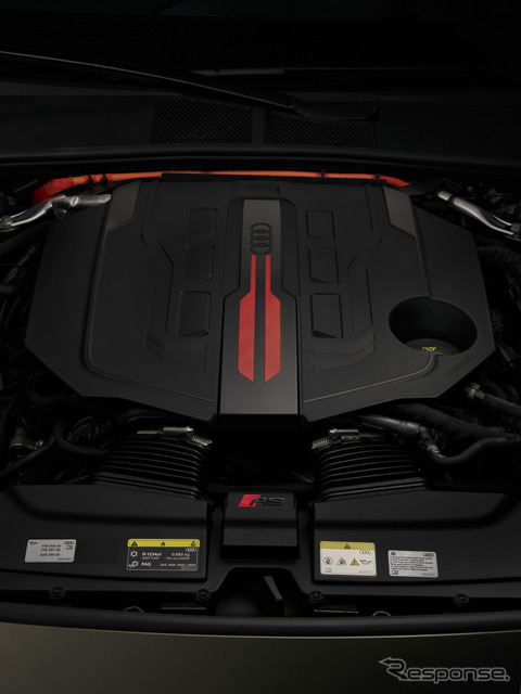 アウディRS 5 セダン新型