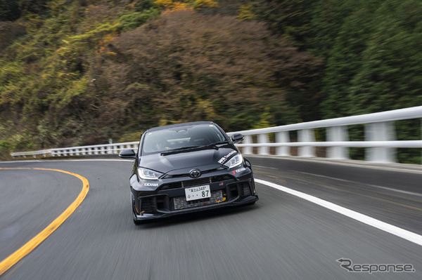 HKS…GRヤリス