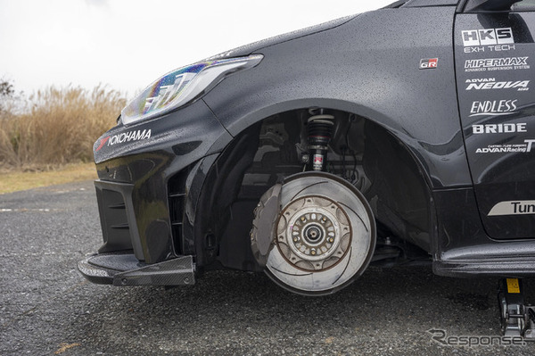 HKS…GRヤリス