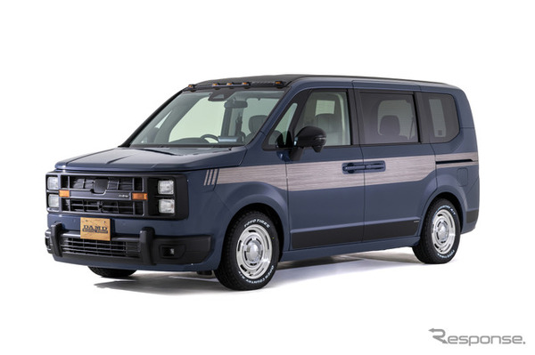 ダムドのホンダ『ステップワゴン』専用ボディキット「DAMDステップワゴン・レゾネーター」