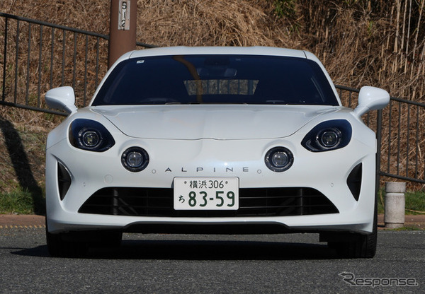 アルピーヌ A110