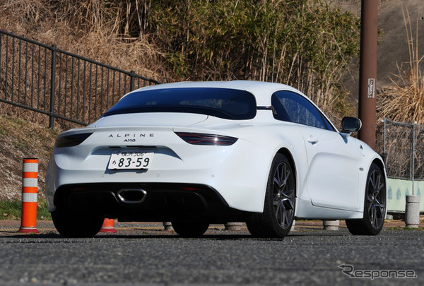 アルピーヌ A110