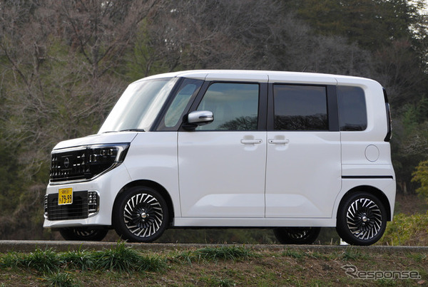 日産 ルークス AUTECH LINE