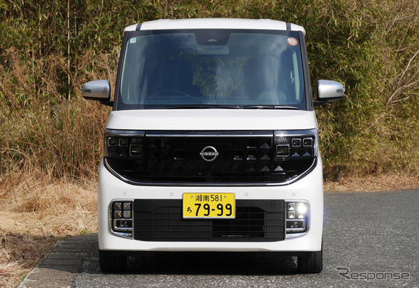 日産 ルークス AUTECH LINE