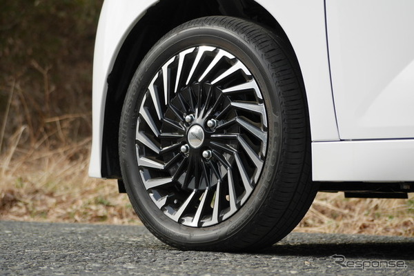 日産 ルークス AUTECH LINE