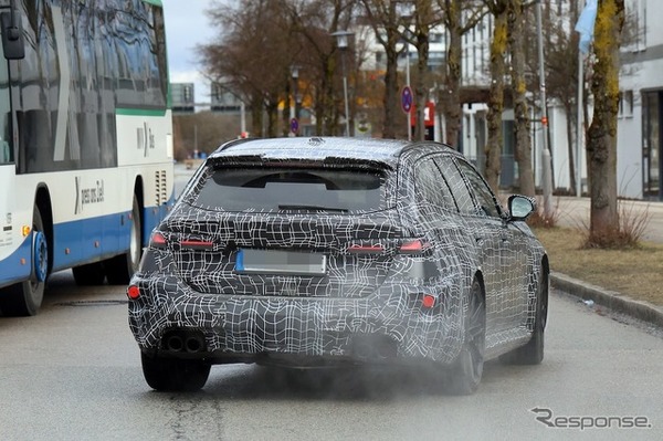 BMW M5ツーリング 新型のプロトタイプ
