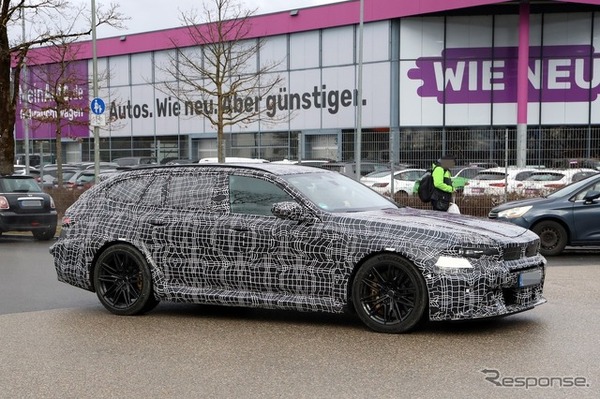 BMW M5ツーリング 新型のプロトタイプ