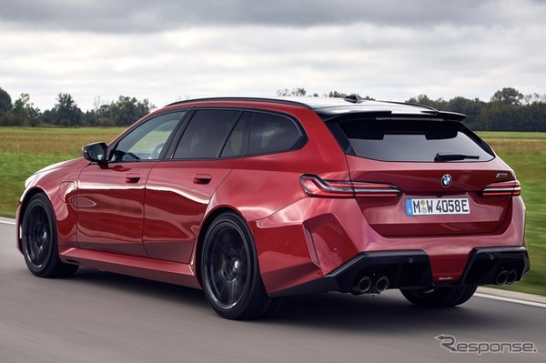 BMW M5ツーリング 現行