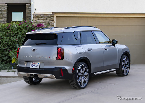 MINI カントリーマン S ALL4