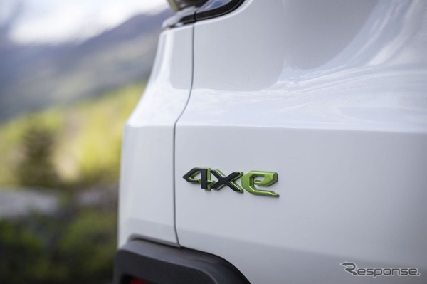 ジープ・アベンジャー 4xe