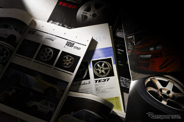 RAYS VOLK RACING TE37 30th ANNIVERSARY