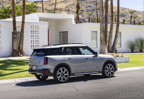 MINI カントリーマン S ALL4