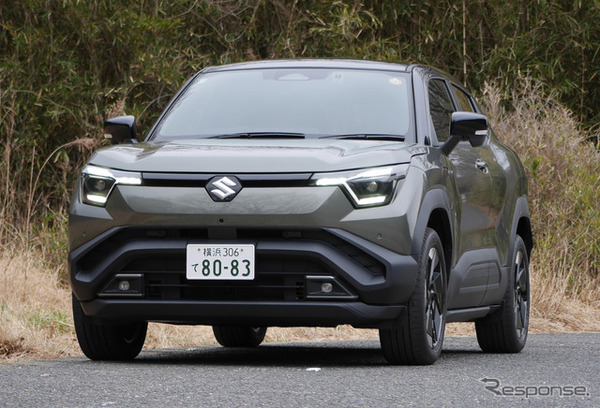 スズキ eビターラ Z 4WD