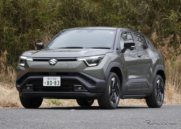 スズキ eビターラ Z 4WD