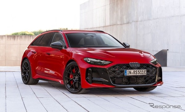 アウディRS 5 アバント新型