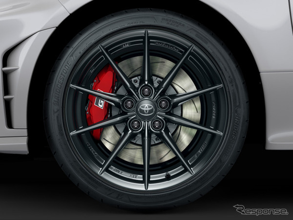 225/40ZR18タイヤ（ブリヂストン POTENZA RACE）× BBS製8Jインセット45mm 鍛造アルミホ イール